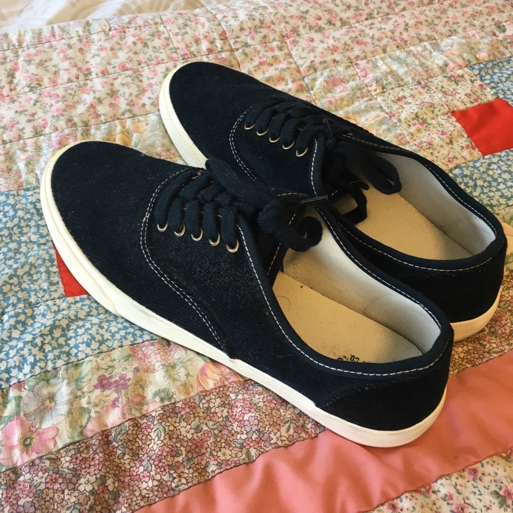 Navy corduroy sneakers